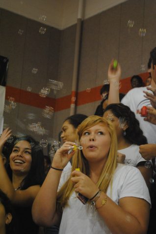 Fall Sports Pep Rally Excites Students